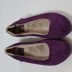 CROCS Womens Suede Rubber Slip-on Loafers Shoes Purple Faux Fur Lined Sz 10 EUC